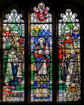 사도 성 베드로와 영국의 성인들_photo by Julian P Guffogg_in the Church of St Peter in Hever_England UK.jpg